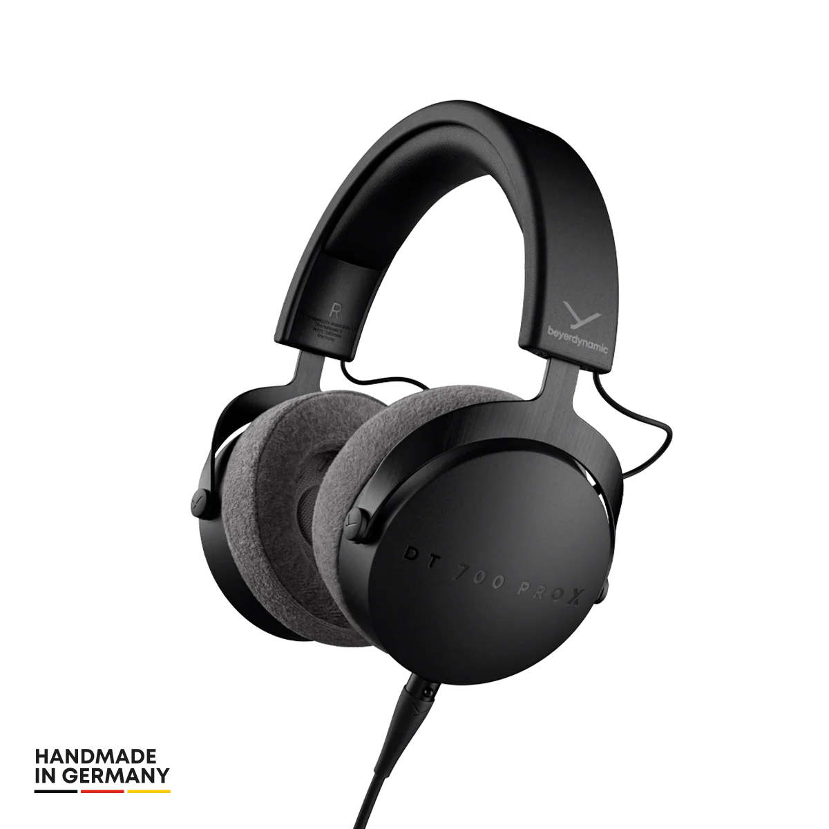 DT 700 PRO XStudio headphones for recording, monitoring & mixing (closed)