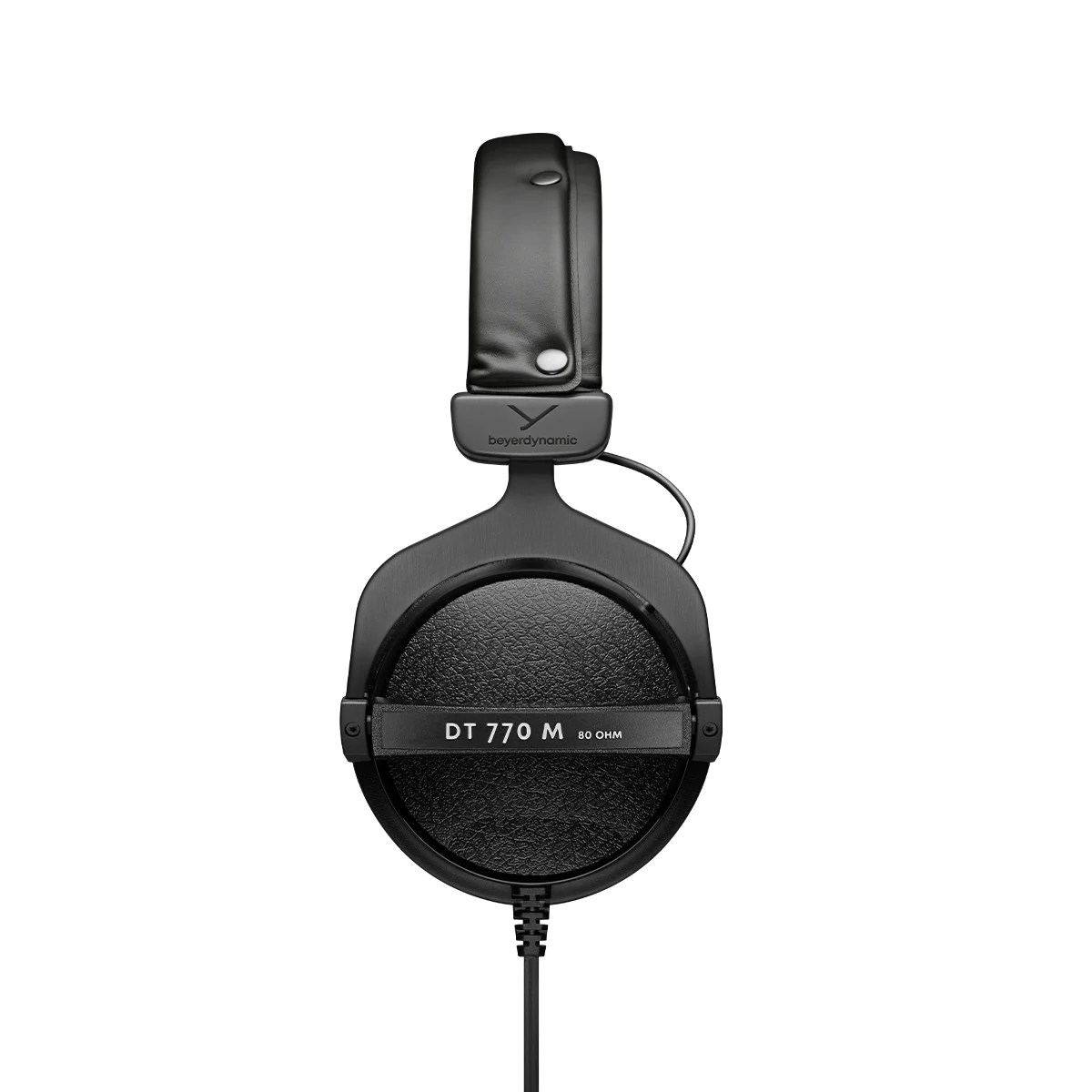 DT 770 MHeadphones for monitoring with high attenuation (closed)
